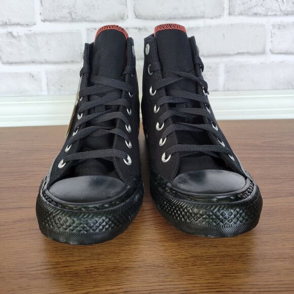 ⭐Converse x Dungeons & Dragons Chuck Taylor All Star Hi Black Red Mens 6 A09886C - Picture 3 of 10